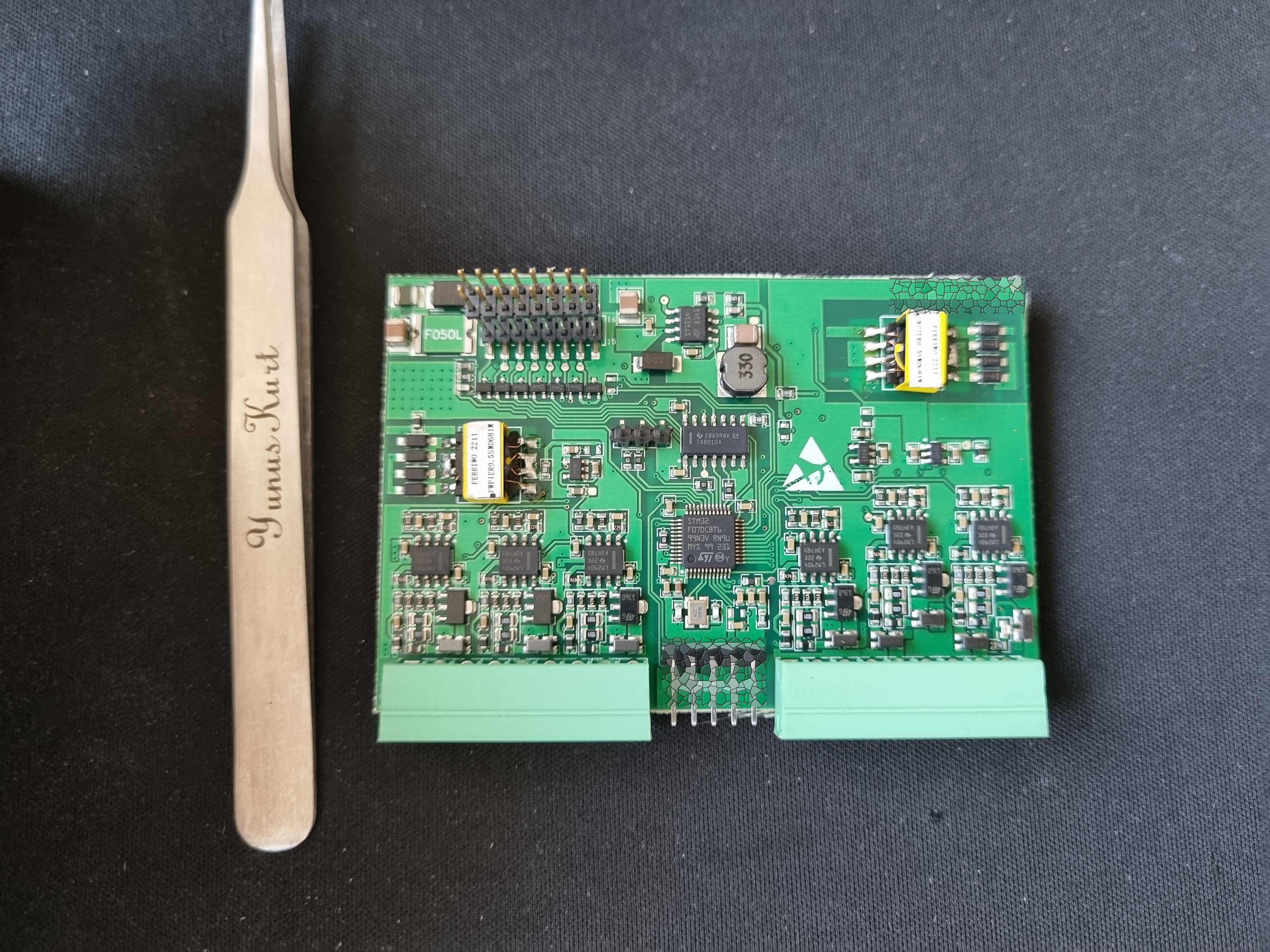 Multi-channel universal analog input PCB